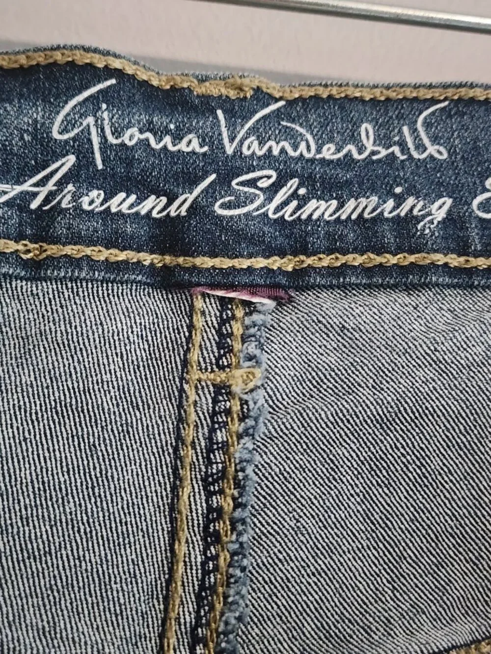 Gloria Vanderbilt Amanda Slimming Effect Jean Shorts Size 20W